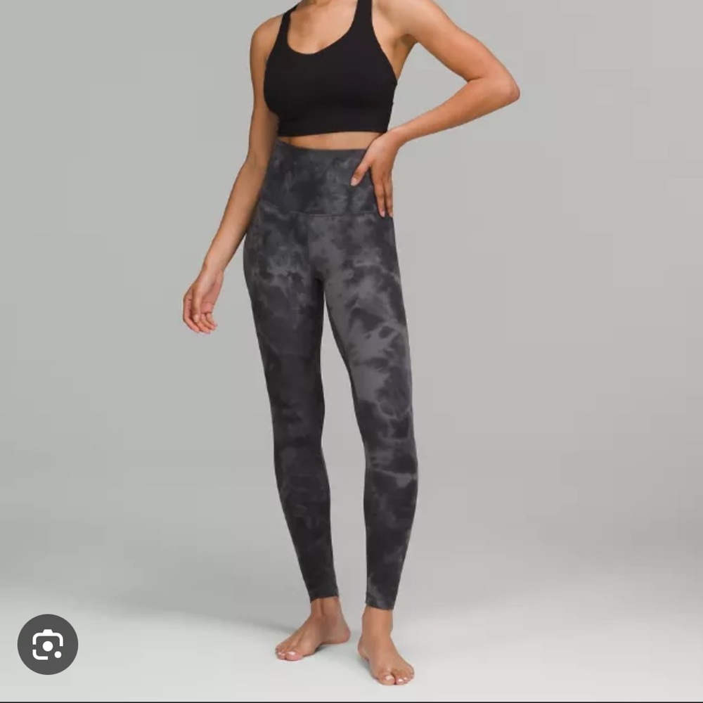Lululemon 25” Align Diamond Dye Size 6